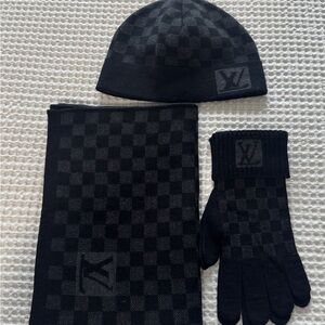 Louis Vuitton Black Checkered Men's Gloves